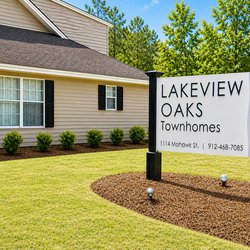 Exterior view at Lakeview Oaks Apartments in Savannah, GA